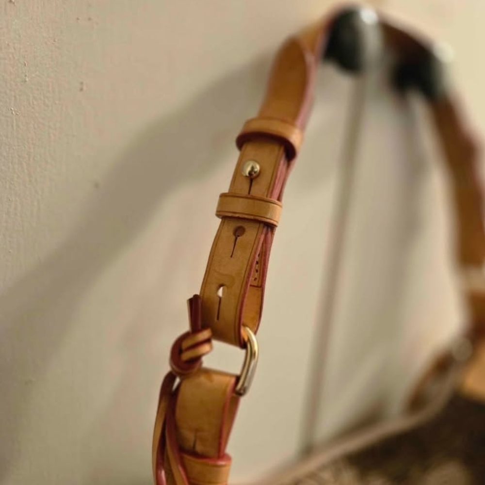 Dooney & Bourke Tan Patterned Shoulder Bag - Picture 2 of 8